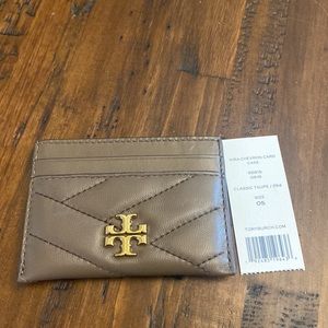 TORY BURCH Kira Chevron Card Case Classic Taupe